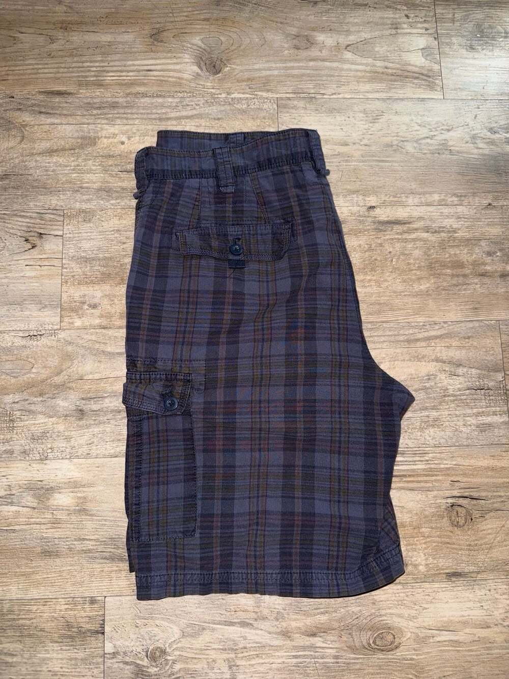 Y2K Van Heusen Men's Plaid Cargo Shorts